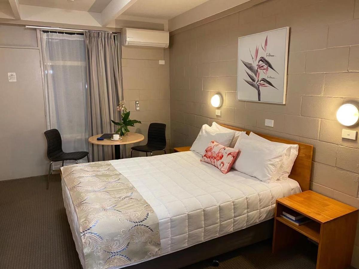 Apollo Motel Паркс Экстерьер фото
