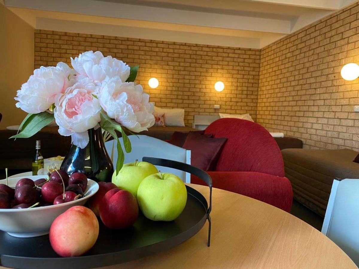Apollo Motel Паркс Экстерьер фото