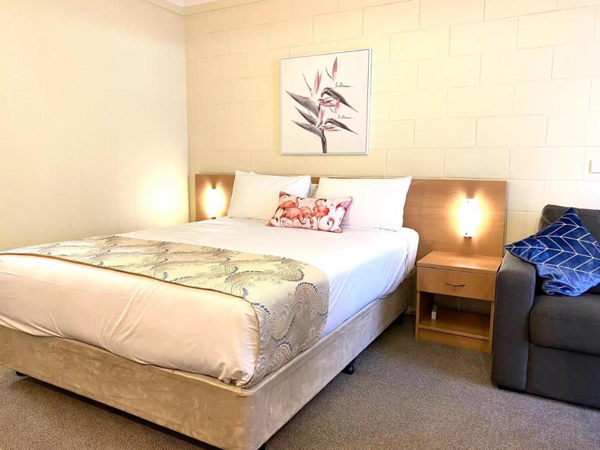 Apollo Motel Паркс Экстерьер фото