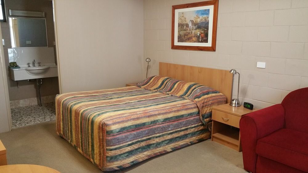Apollo Motel Паркс Экстерьер фото
